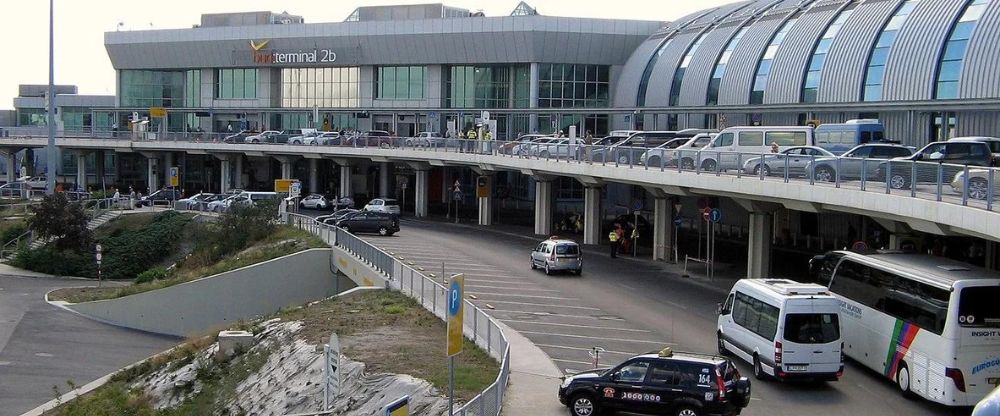 Austrian Airlines BUD Terminal – Budapest Ferenc Liszt International Airport