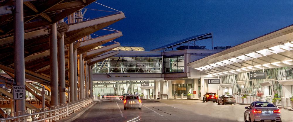 United Airlines CLE Terminal- Cleveland Hopkins International Airport