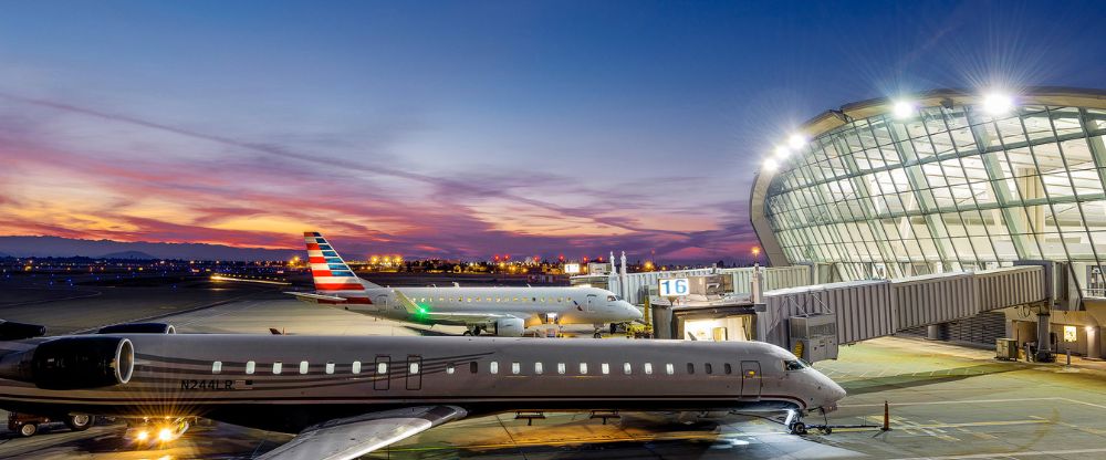 Allegiant Air FAT Terminal - Fresno Yosemite International Airport 1 ...