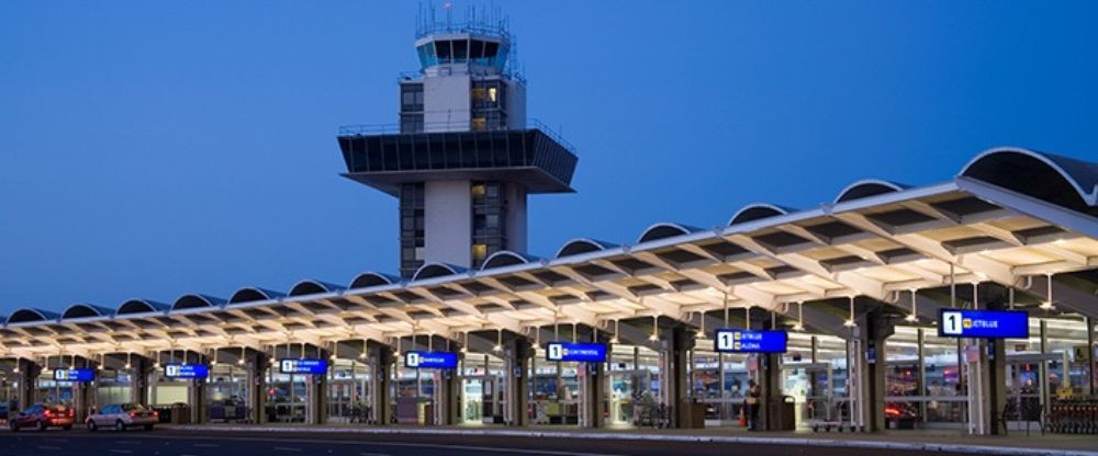 Spirit Airlines OAK Terminal – Oakland International Airport