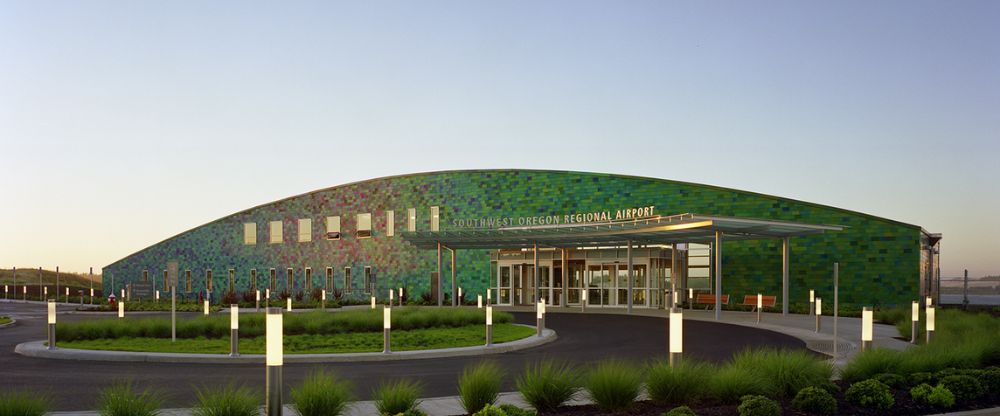 United Airlines OTH Terminal – Southwest Oregon Regional Airport