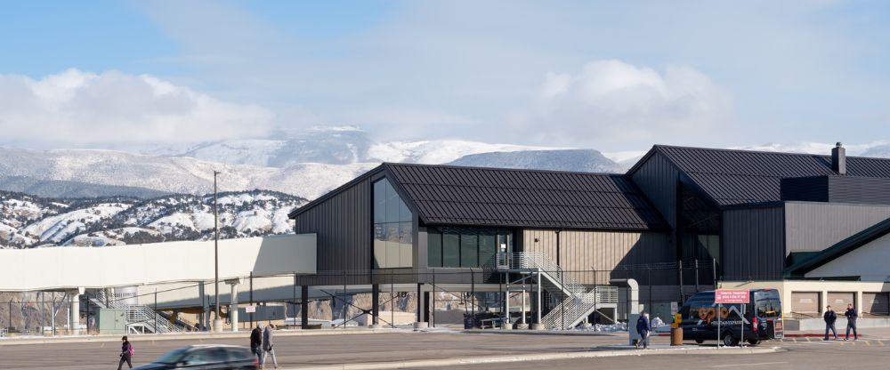 United Airlines EGE Terminal- Eagle County Regional Airport