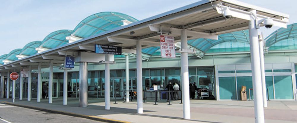 United Airlines ISP Terminal – Long Island MacArthur Airport