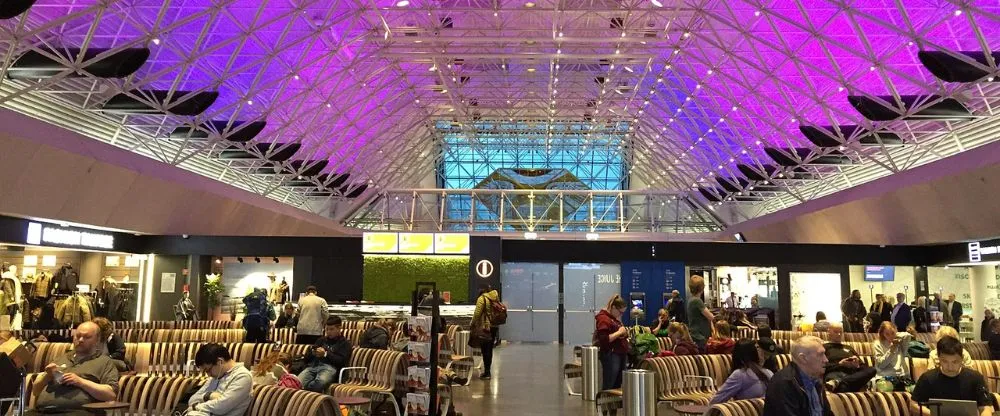 Air Canada KEF Terminal – Keflavík International Airport