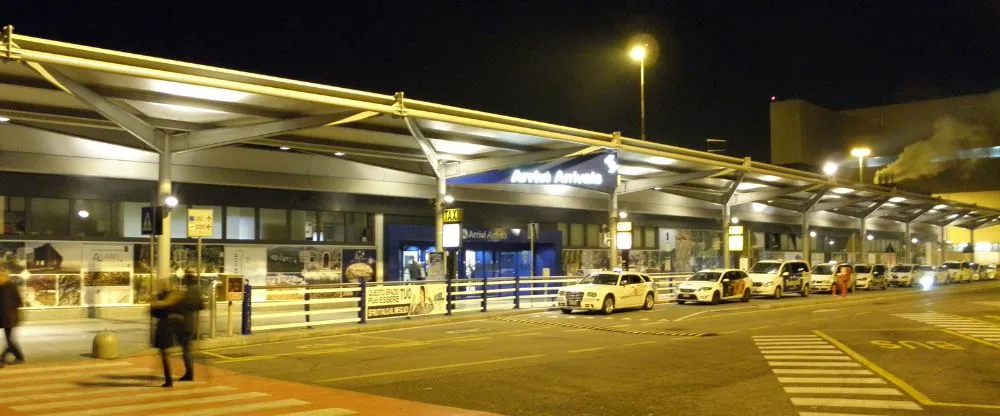 Air Dolomiti VRN Terminal – Valerio Catullo Airport