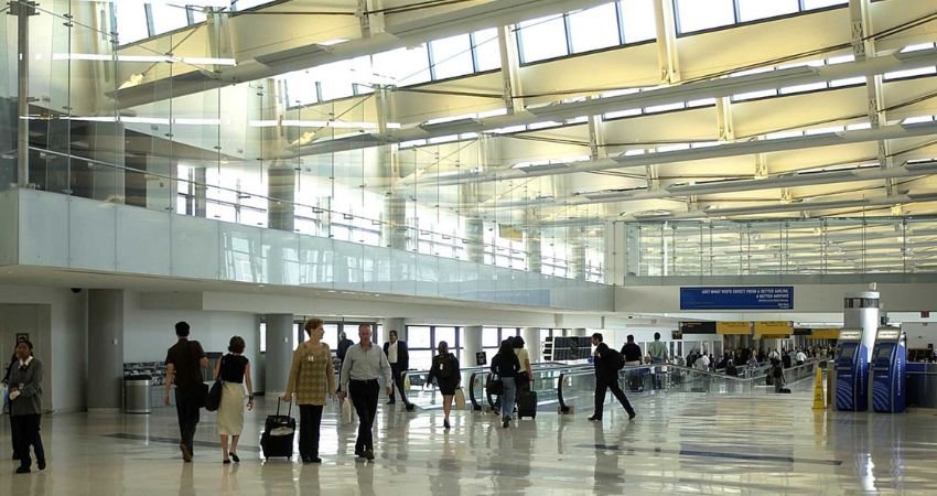 Frontier Airlines EWR Terminal – Newark Liberty International Airport