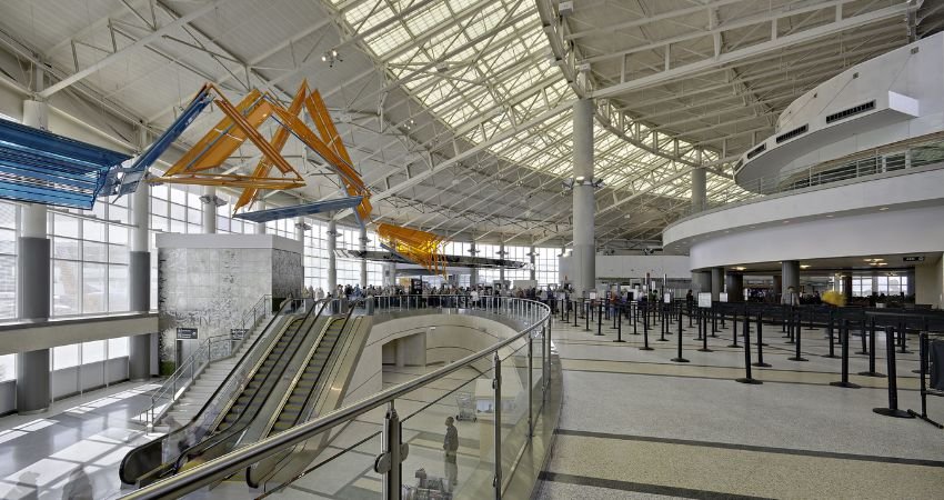 Southwest Airlines HOU Terminal – William P. Hobby Airport